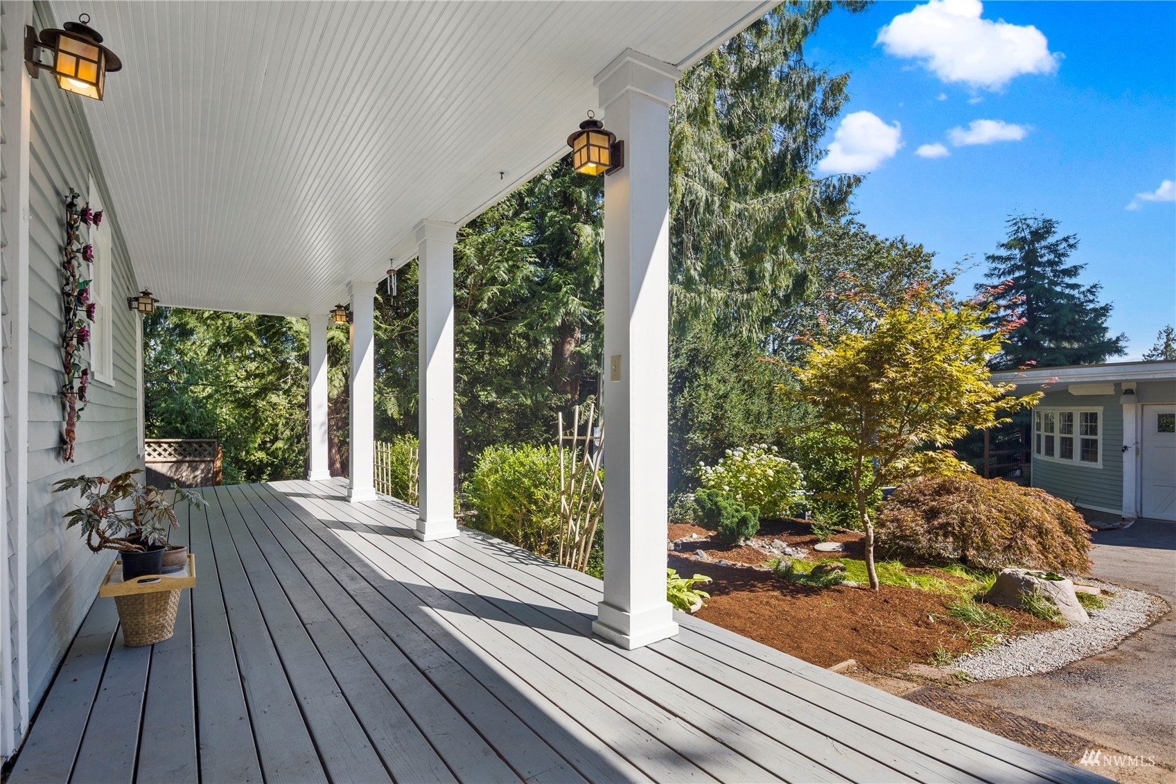 Property Photo: 32125 SE 48th Street WA 98024