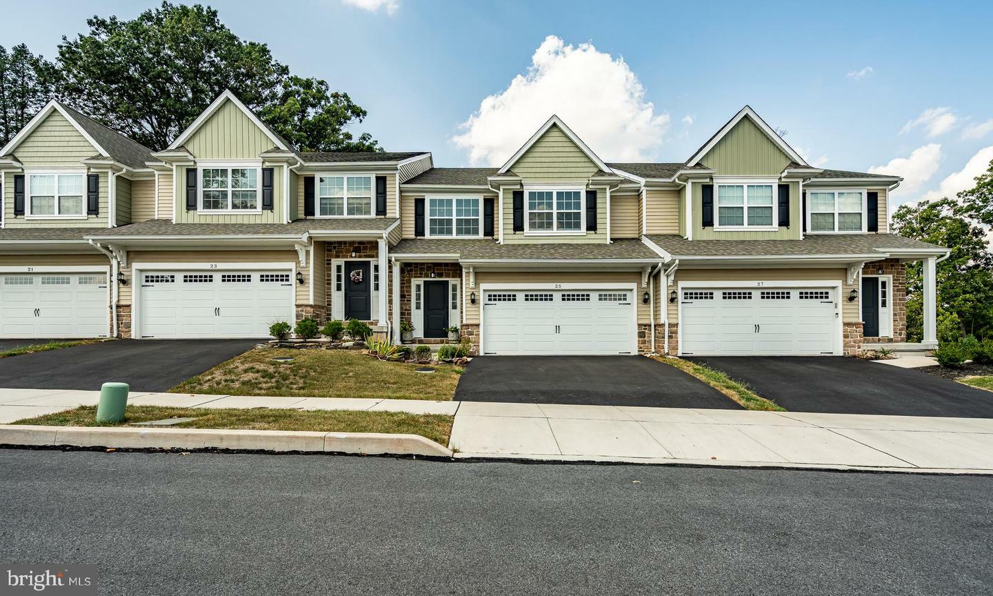 Property Photo: 25 Addison Lane PA 19426