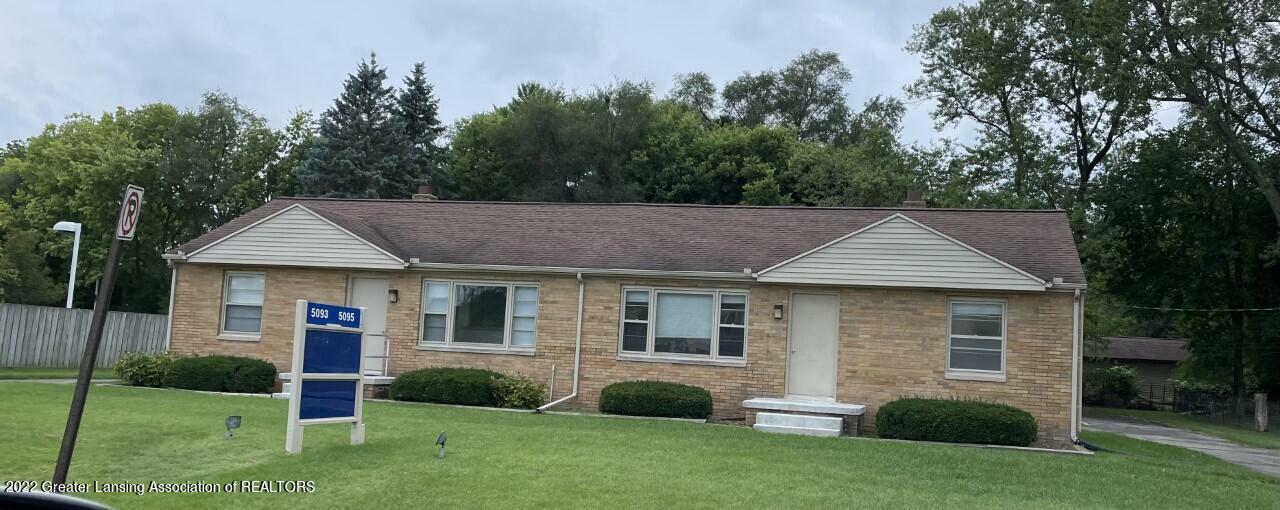 Property Photo: 5093/5095 E Brookfield Drive MI 48823