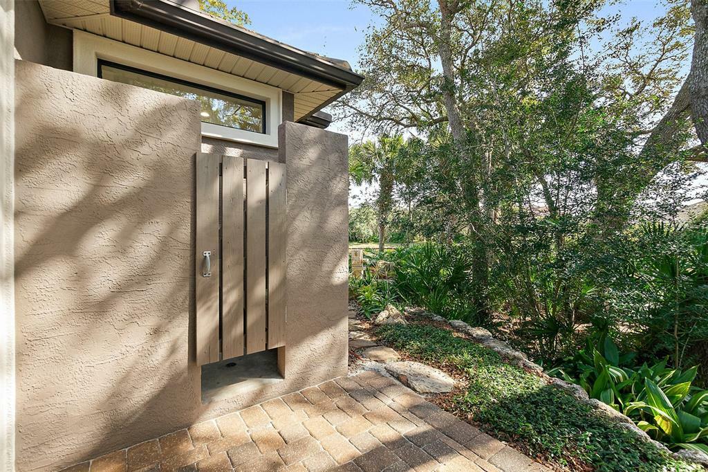 Property Photo:  85 Ocean Oaks Lane  FL 32137 