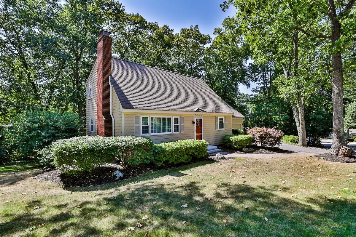 Property Photo: 119 Peele Road NH 03062