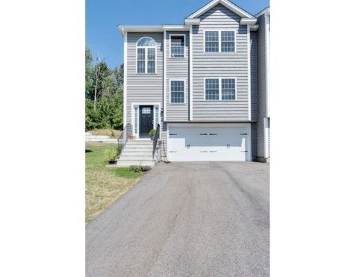 Property Photo: 20 Burncoat Heights MA 01606