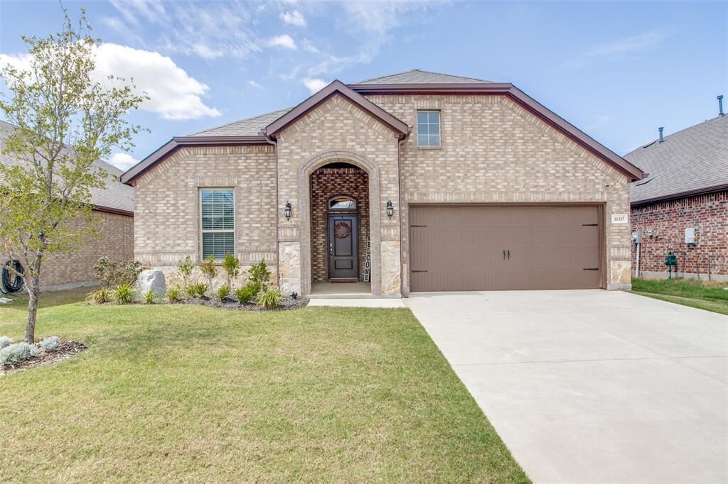 Property Photo:  11317 Blaze Street  TX 76227 