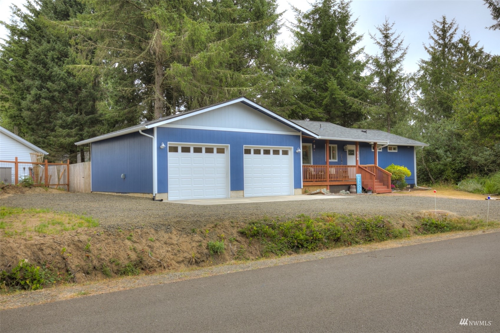 Property Photo:  538 Sunset Avenue NE  WA 98569 