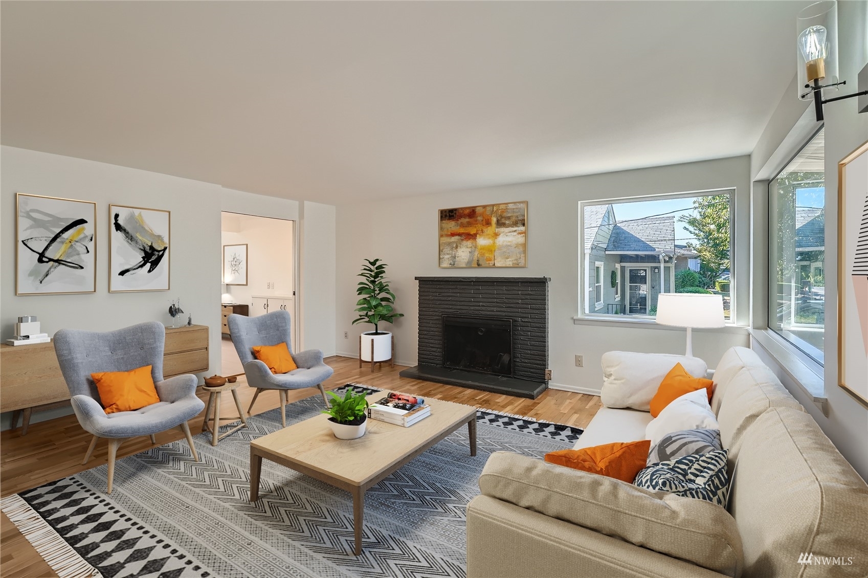Property Photo: 1109 N 30th Street WA 98056