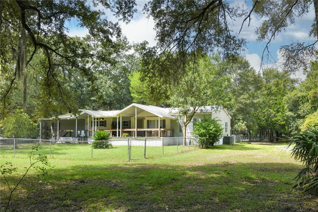 Property Photo:  85455 Harts Road  FL 32097 