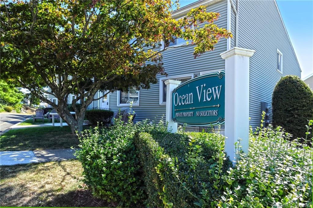 Property Photo:  375 Captain Thomas Boulevard 13  CT 06516 