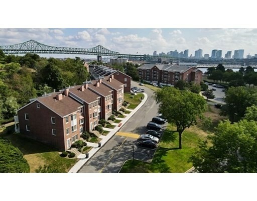 Property Photo: 63 Breakwater Dr 63 MA 02150