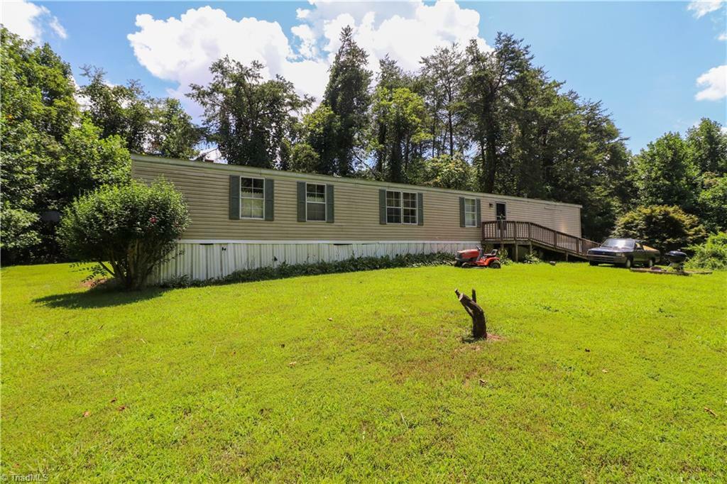 Property Photo:  183 Pleasantville Church Road  NC 27025 