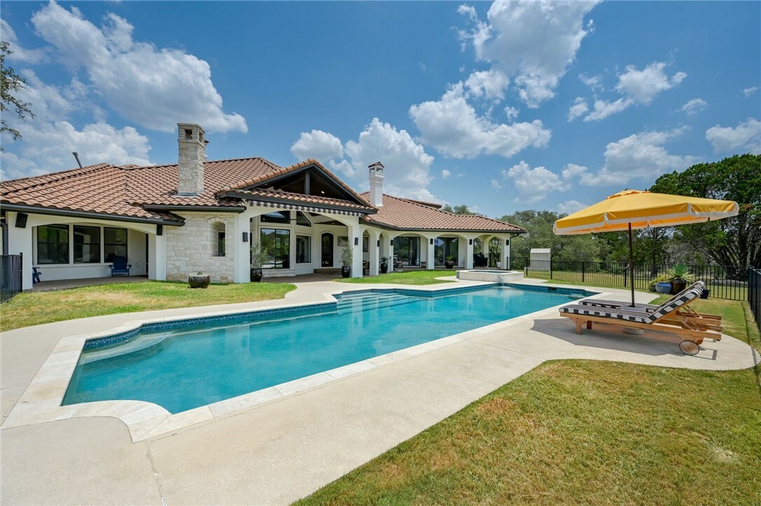 Property Photo:  18725 Angel Mountain Drive  TX 78641 