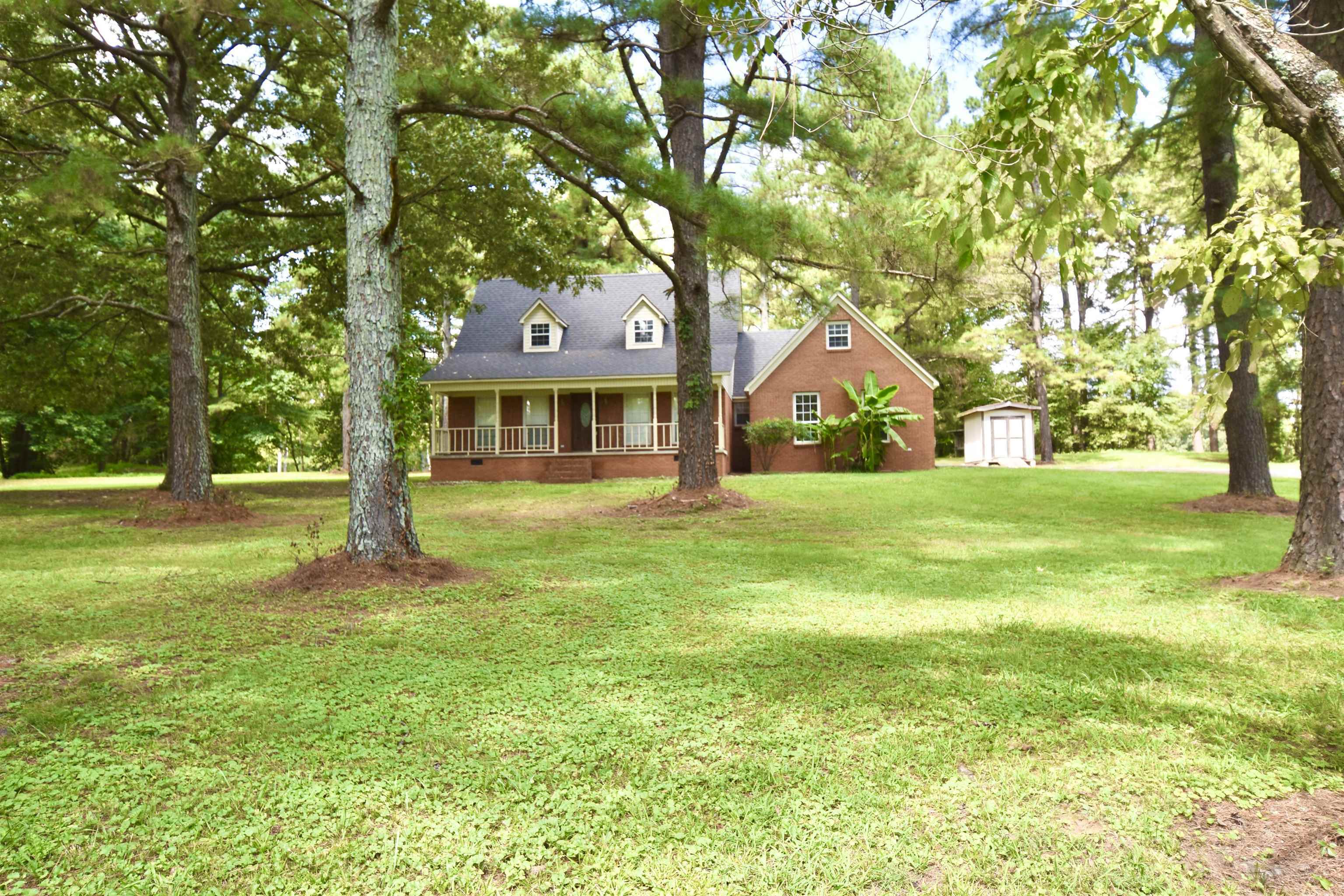 Property Photo:  141 Autumn Cove  TN 38337 