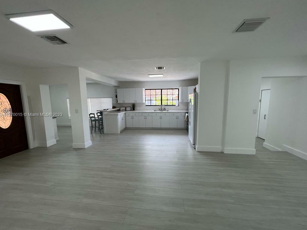 601 SW 39th Ave  Miami FL 33134 photo