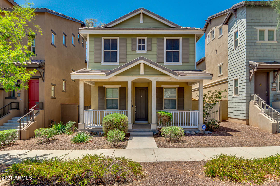 Property Photo: 2942 N Evergreen Street AZ 85396