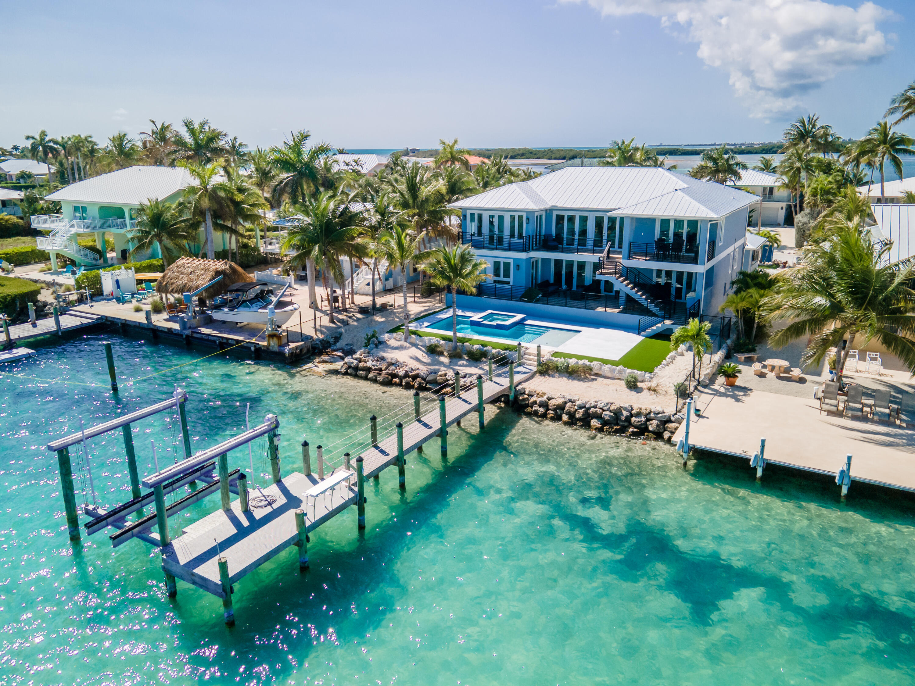 Property Photo: 427 Harbour Drive FL 33050