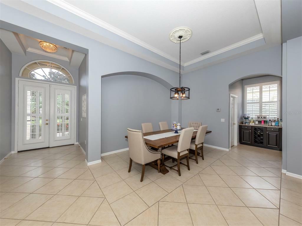 Property Photo:  4399 Reflections Parkway  FL 34233 