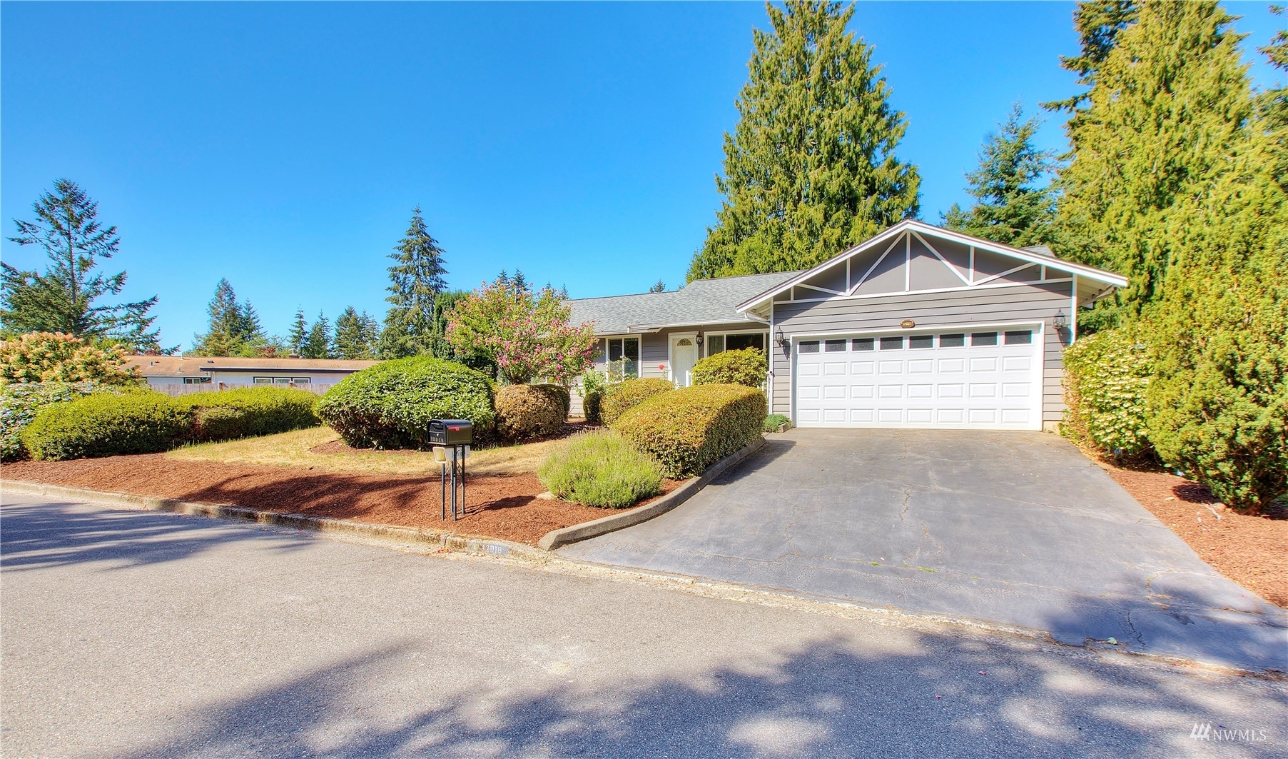 12918 SE 237th Place  Kent WA 98031 photo