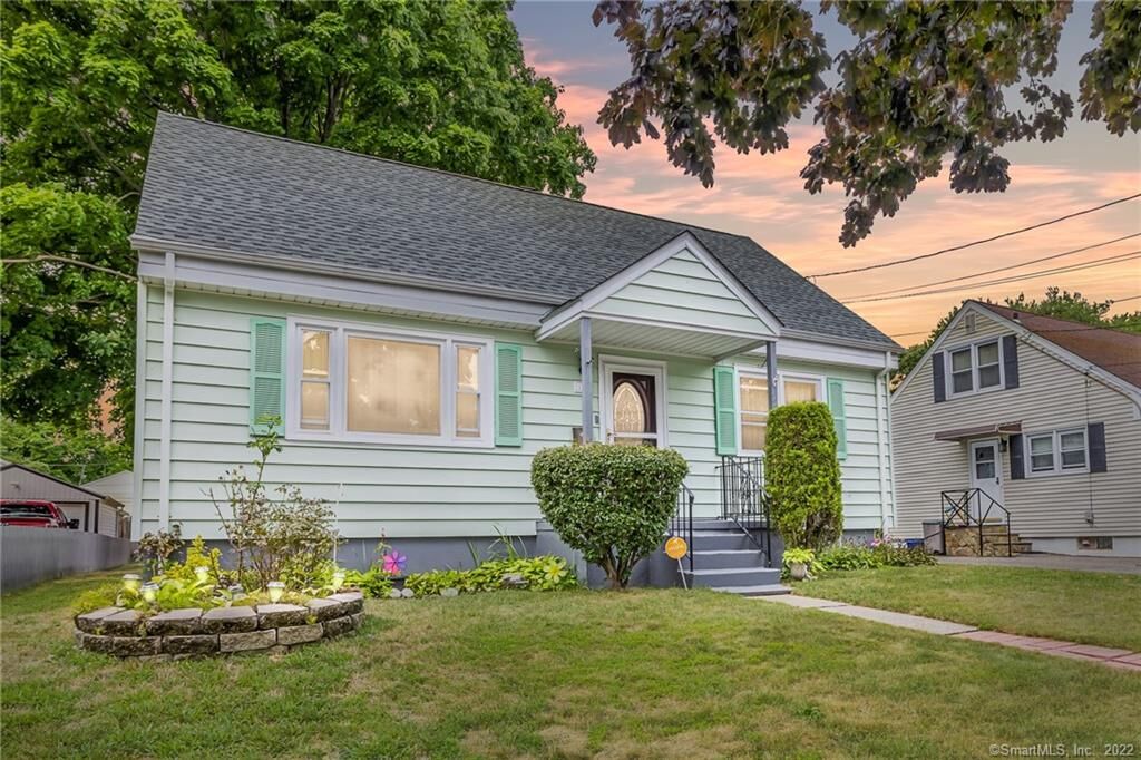 Property Photo: 199 Hamilton Avenue CT 06615