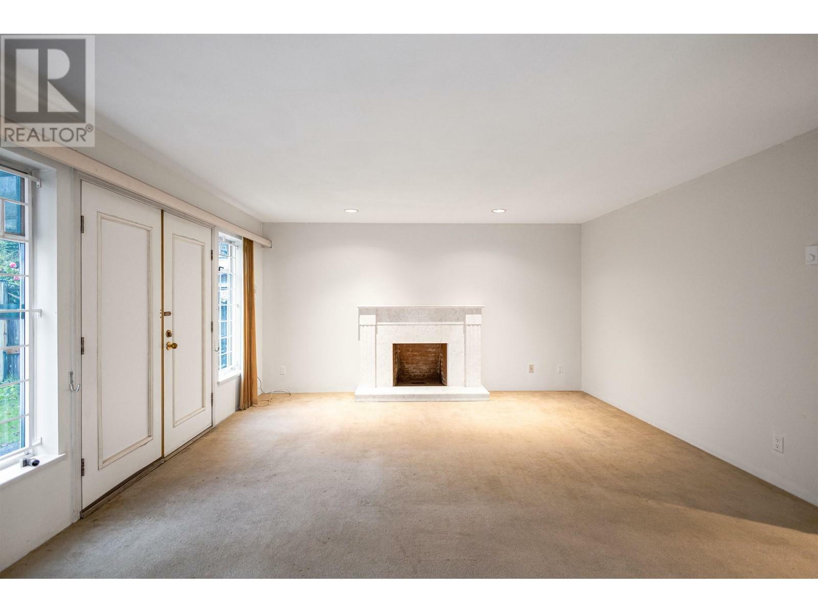 Property Photo: 7989 Cambie Street BC V6P 3J4