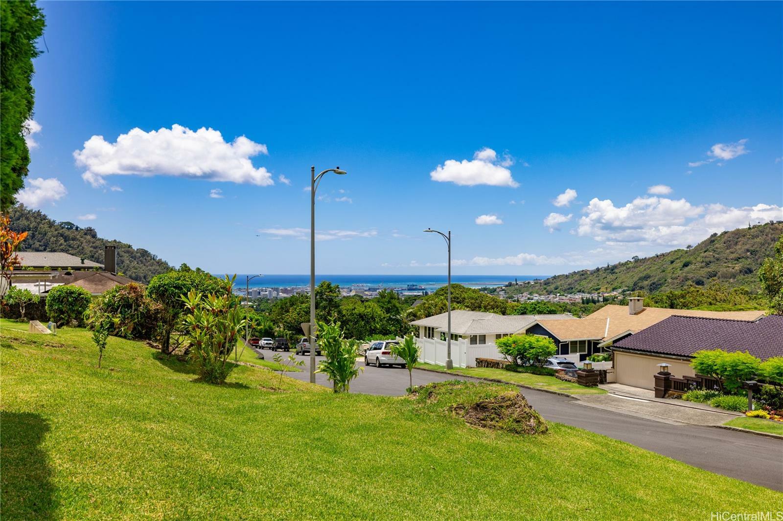 Property Photo: 3336 Kahawalu Drive HI 96817