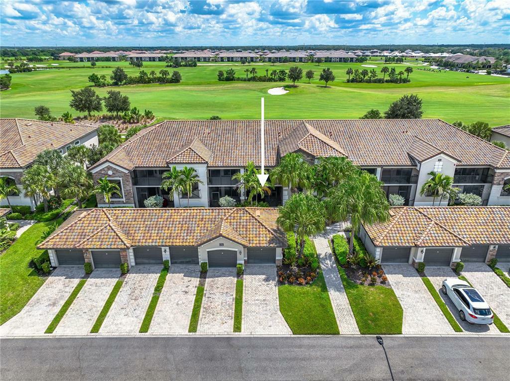 Property Photo: 5528 Palmer Circle 102 FL 34211