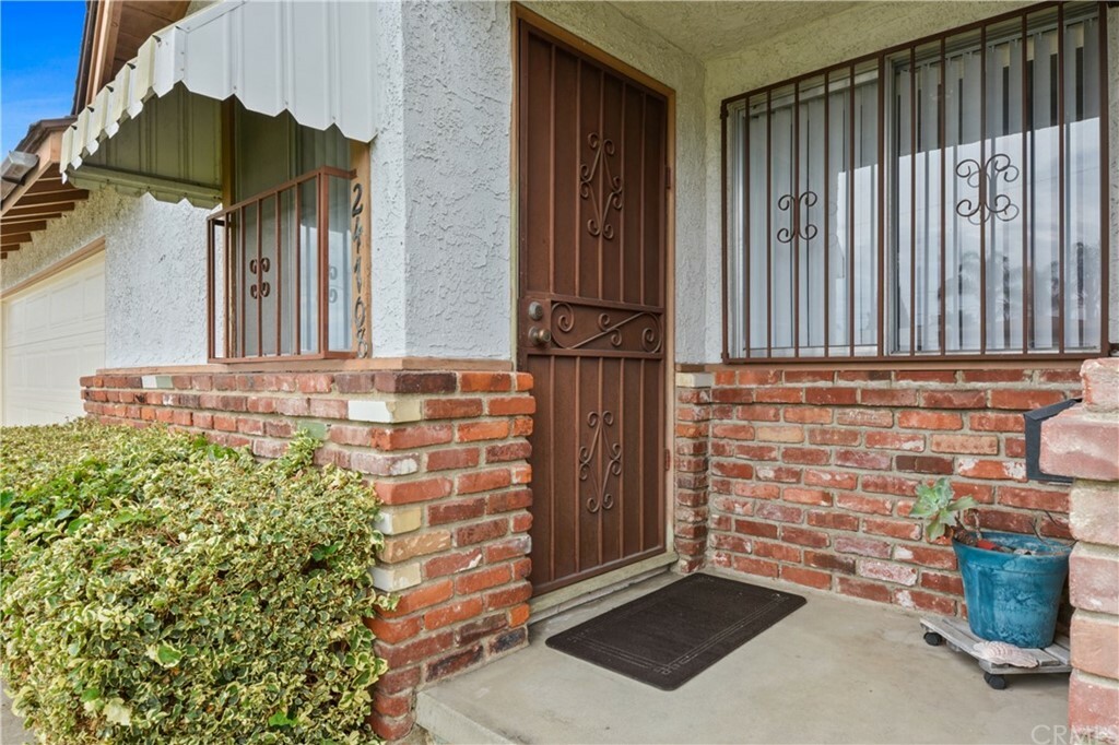 Property Photo:  24708 Marine Avenue  CA 90745 