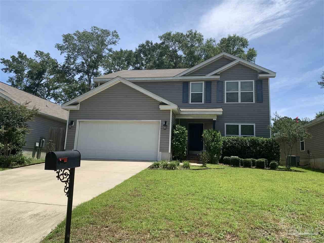 Property Photo: 2127 Waltham St FL 32505