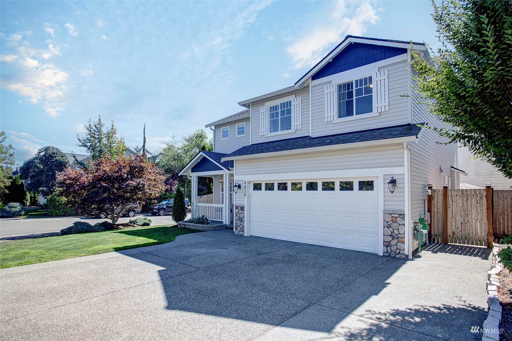 Property Photo: 4830 149th Place SE WA 98208
