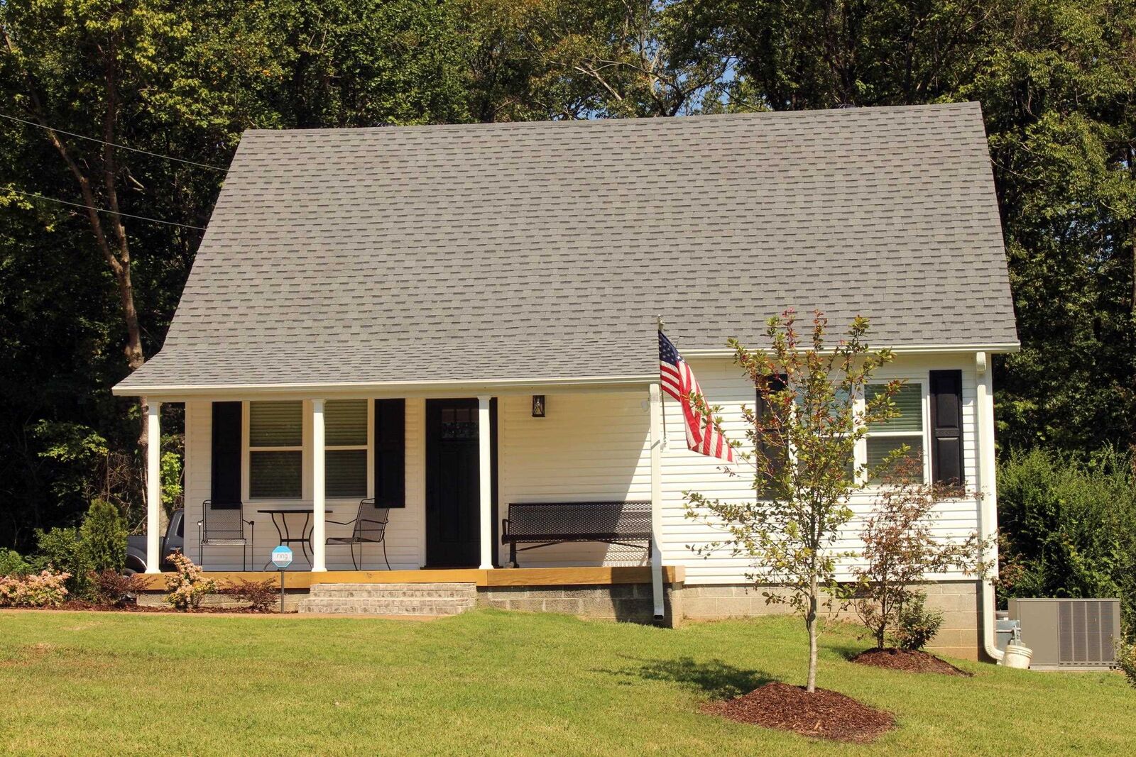 Property Photo:  211 Smithfield Drive  TN 38305 