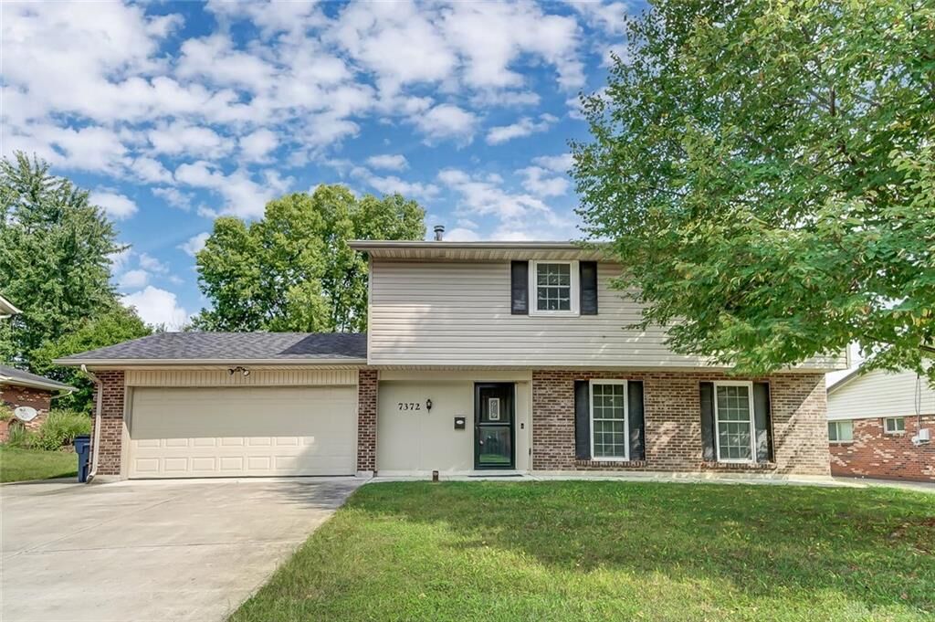 Property Photo: 7372 Colegrove Drive OH 45424