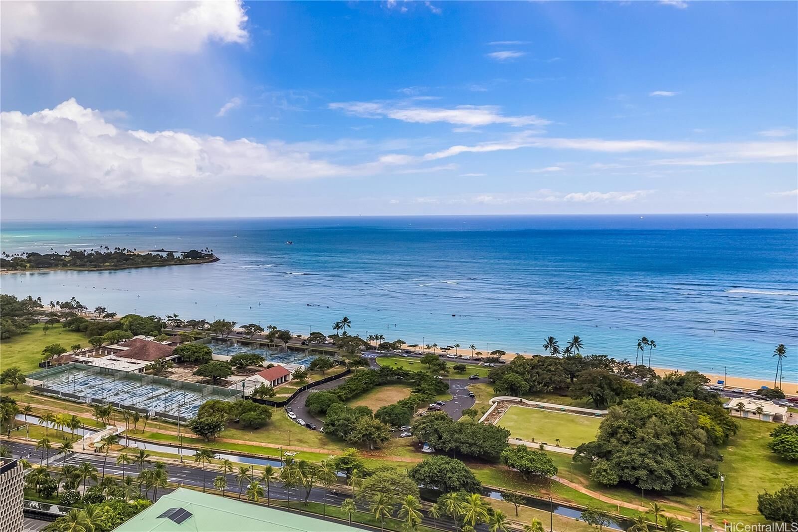 Property Photo:  1108 Auahi Street 2602  HI 96814 