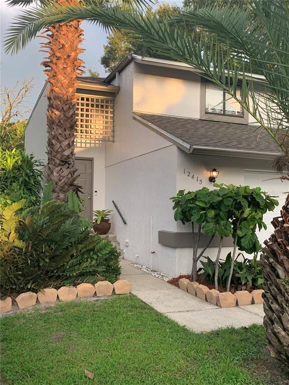 Property Photo:  12415 Titus Court 12415  FL 33612 