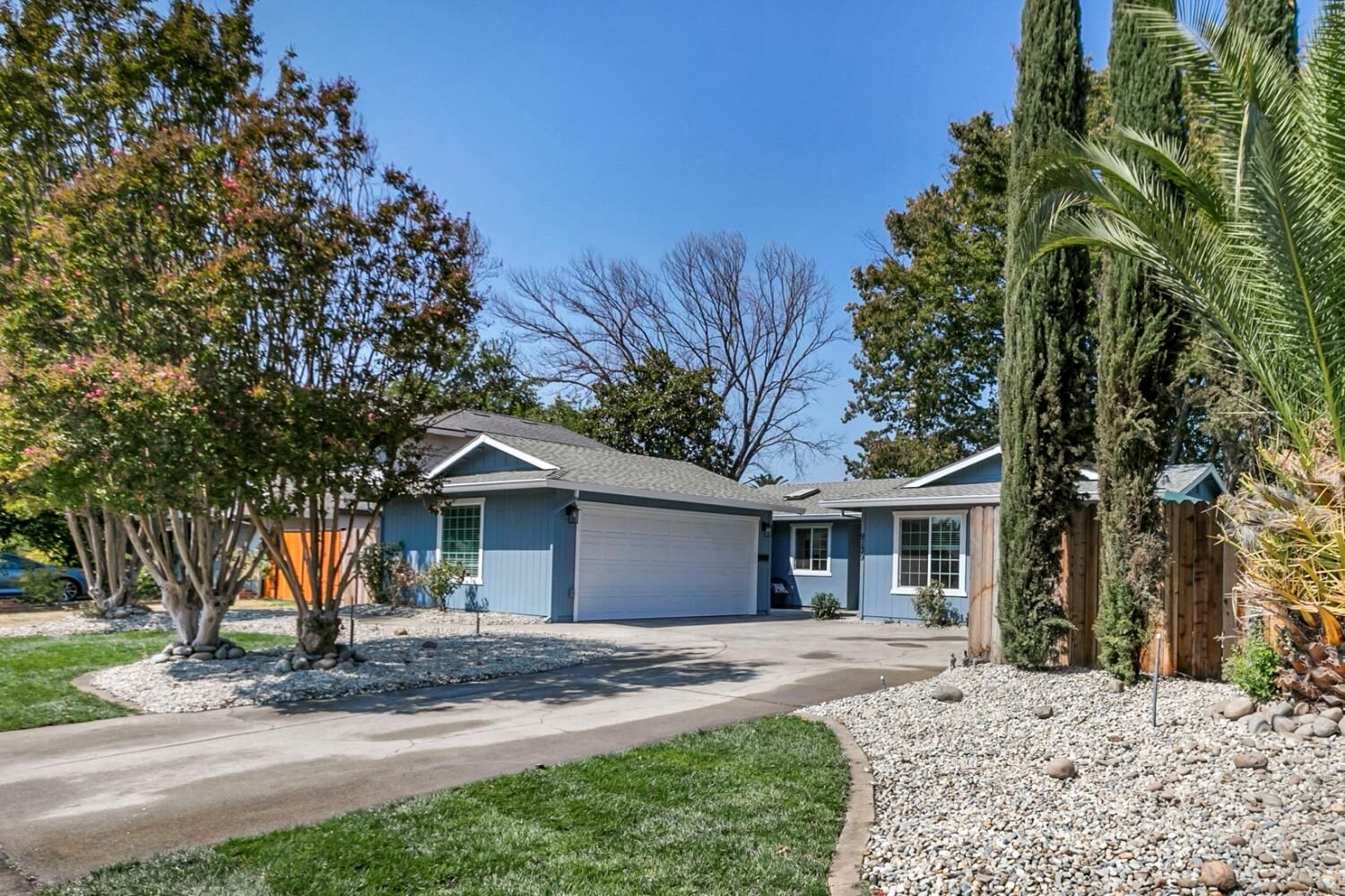 Property Photo: 9139 Linda Rio Drive CA 95826