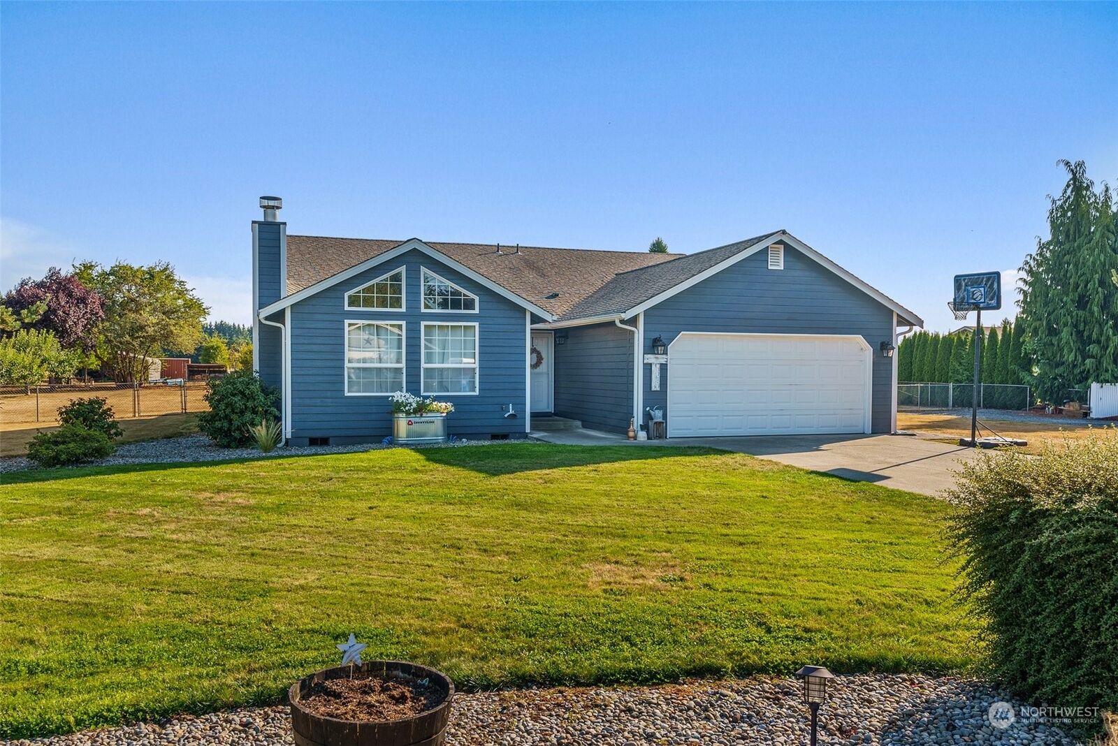 Property Photo: 3715 Prairie Avenue WA 98531