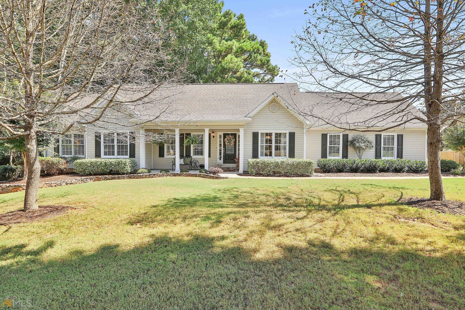 Property Photo:  108 Springfield Court  GA 30265 