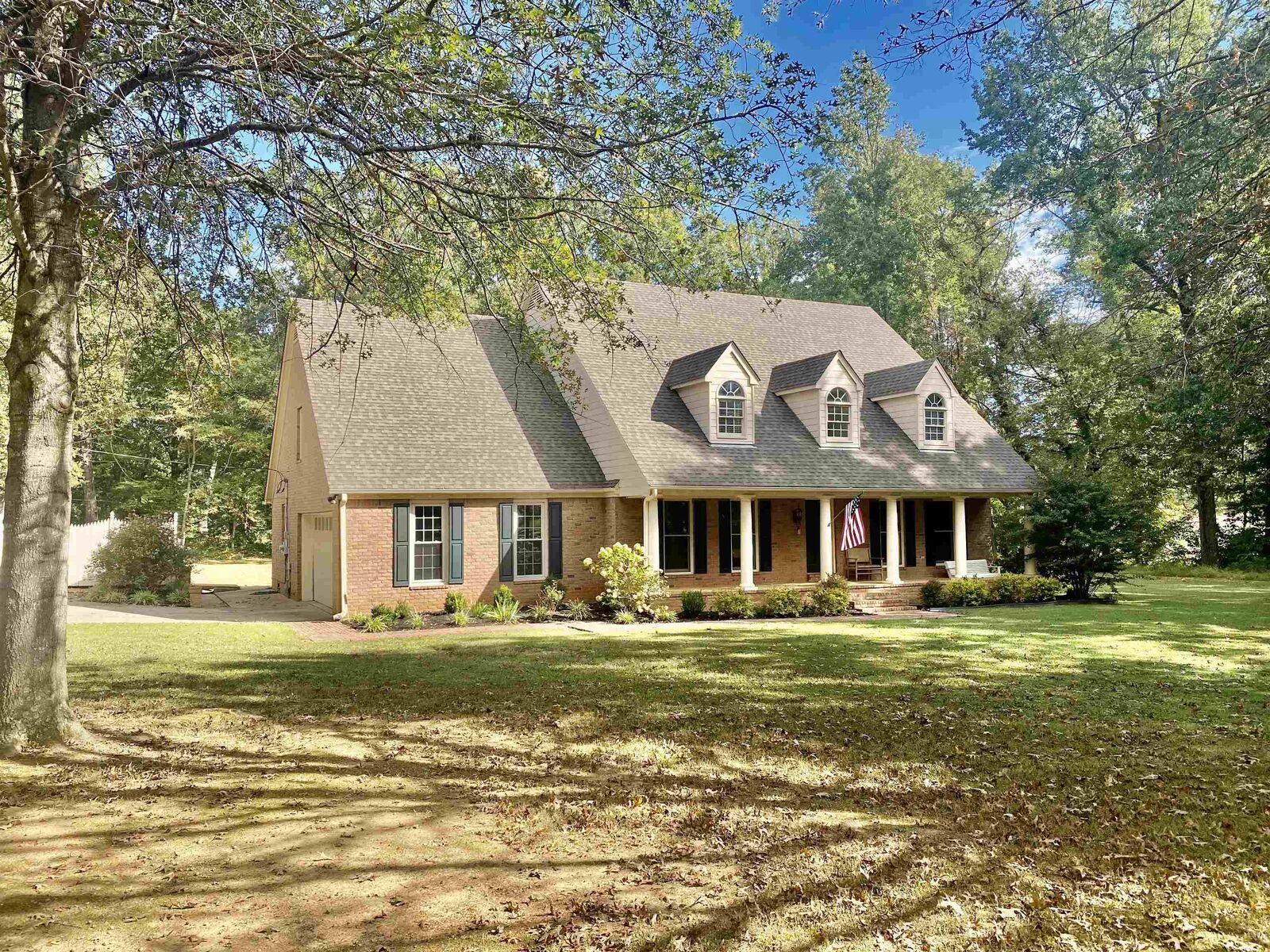 Property Photo: 160 Country Club Cv TN 38068