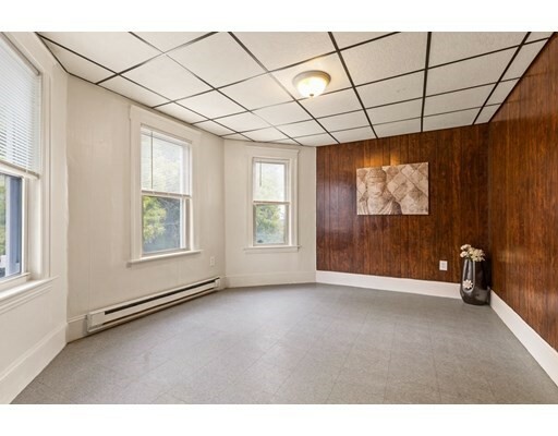Property Photo: 79 Armory Street MA 01603