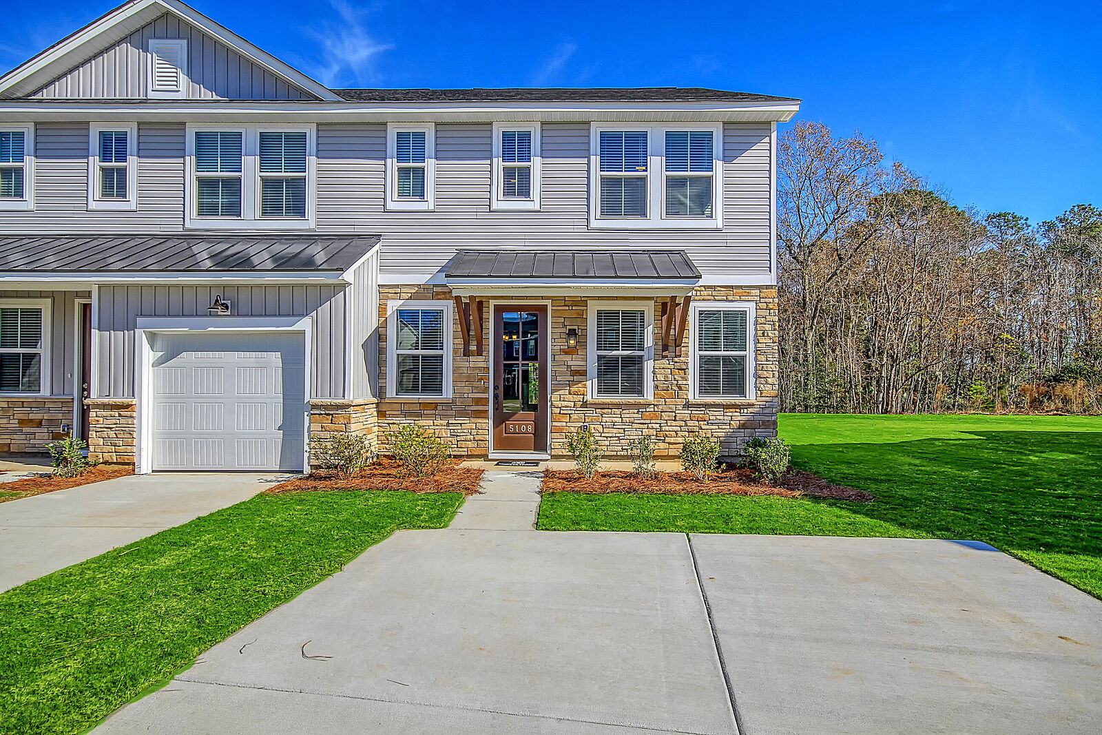 Property Photo: 5108 Park Creek Avenue SC 29418