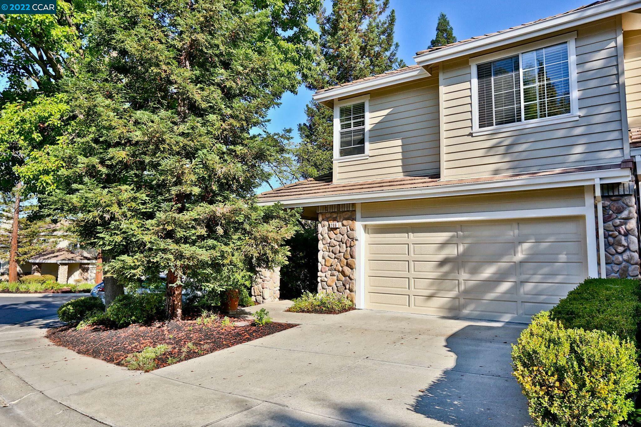 Property Photo:  206 Woodvalley Place  CA 94506 