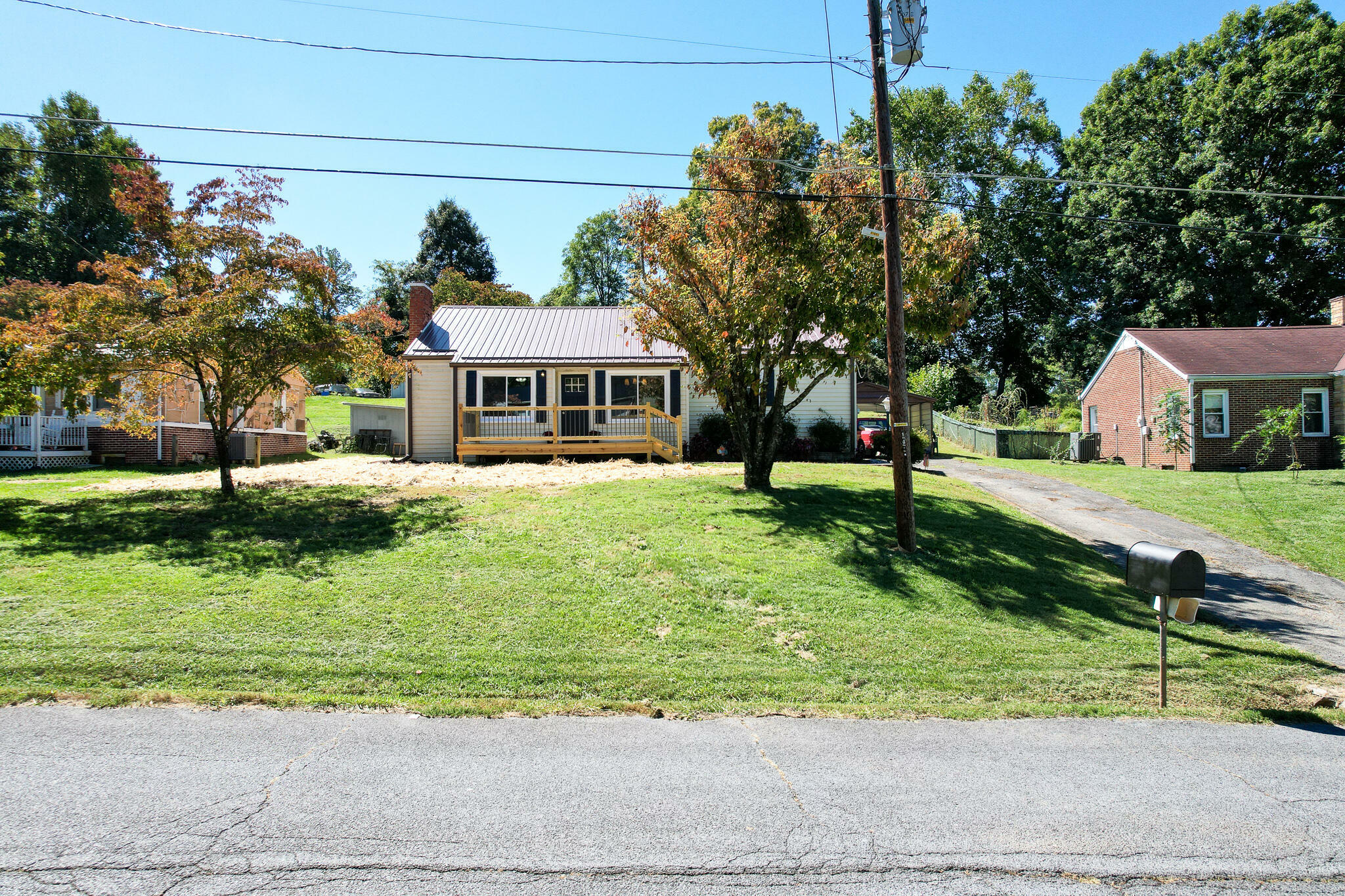 120 Shenandoah Drive  Johnson City TN 37601 photo