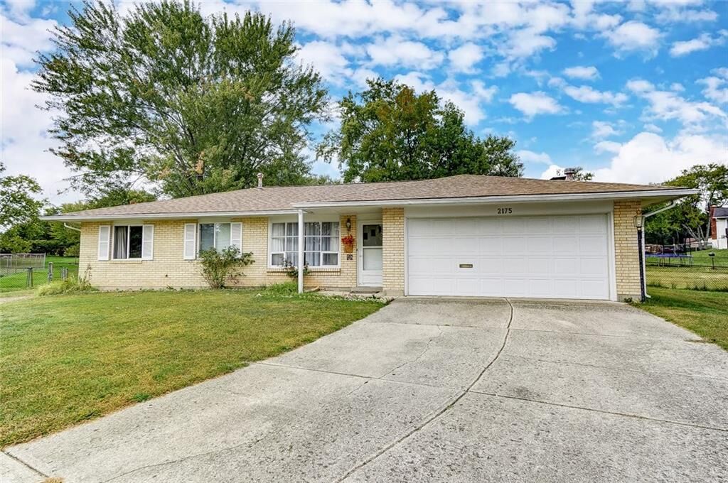 Property Photo: 2175 Dahle Court OH 45459