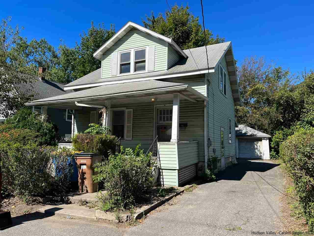 Property Photo:  66 Flatbush  NY 12401 