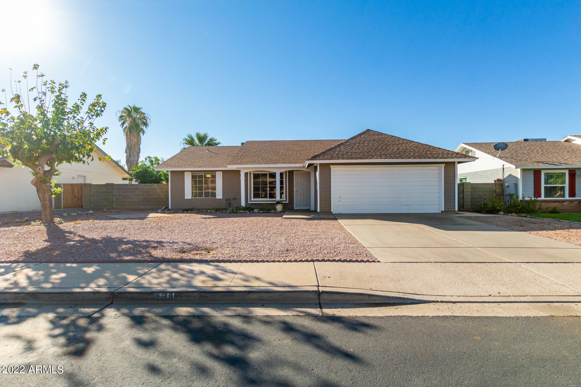 Property Photo:  4911 E Evergreen Street  AZ 85205 