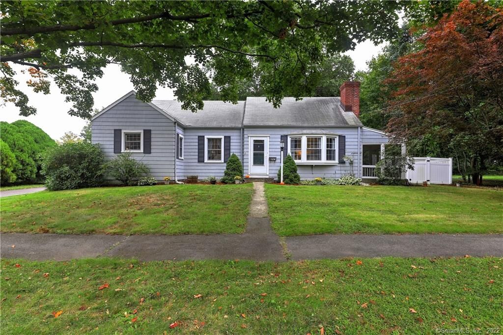 Property Photo: 147 North Street CT 06460