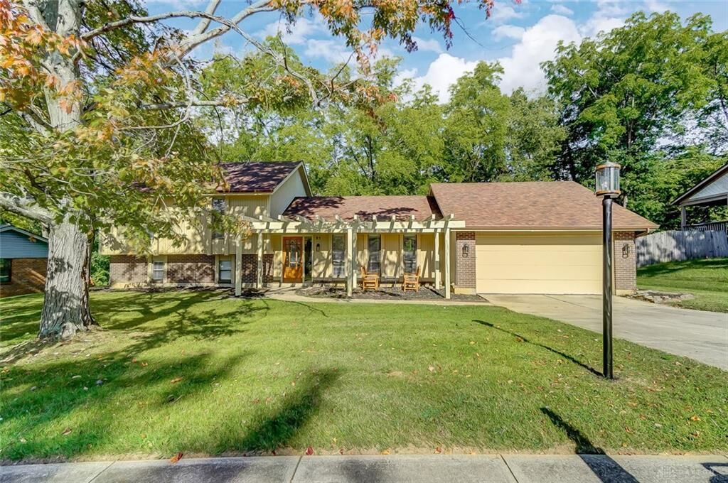 Property Photo: 85 Springwood Drive OH 45066