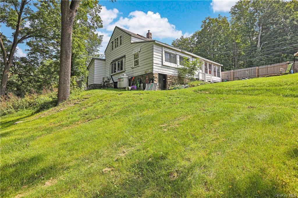 Property Photo:  403 State Route 32 N  NY 12561 