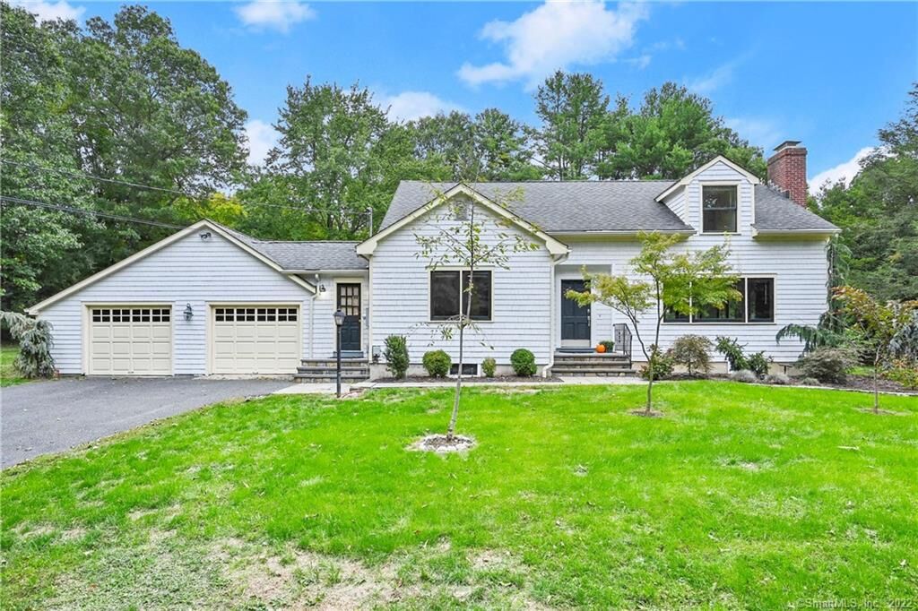 Property Photo:  59 Old Farm Road  CT 06883 