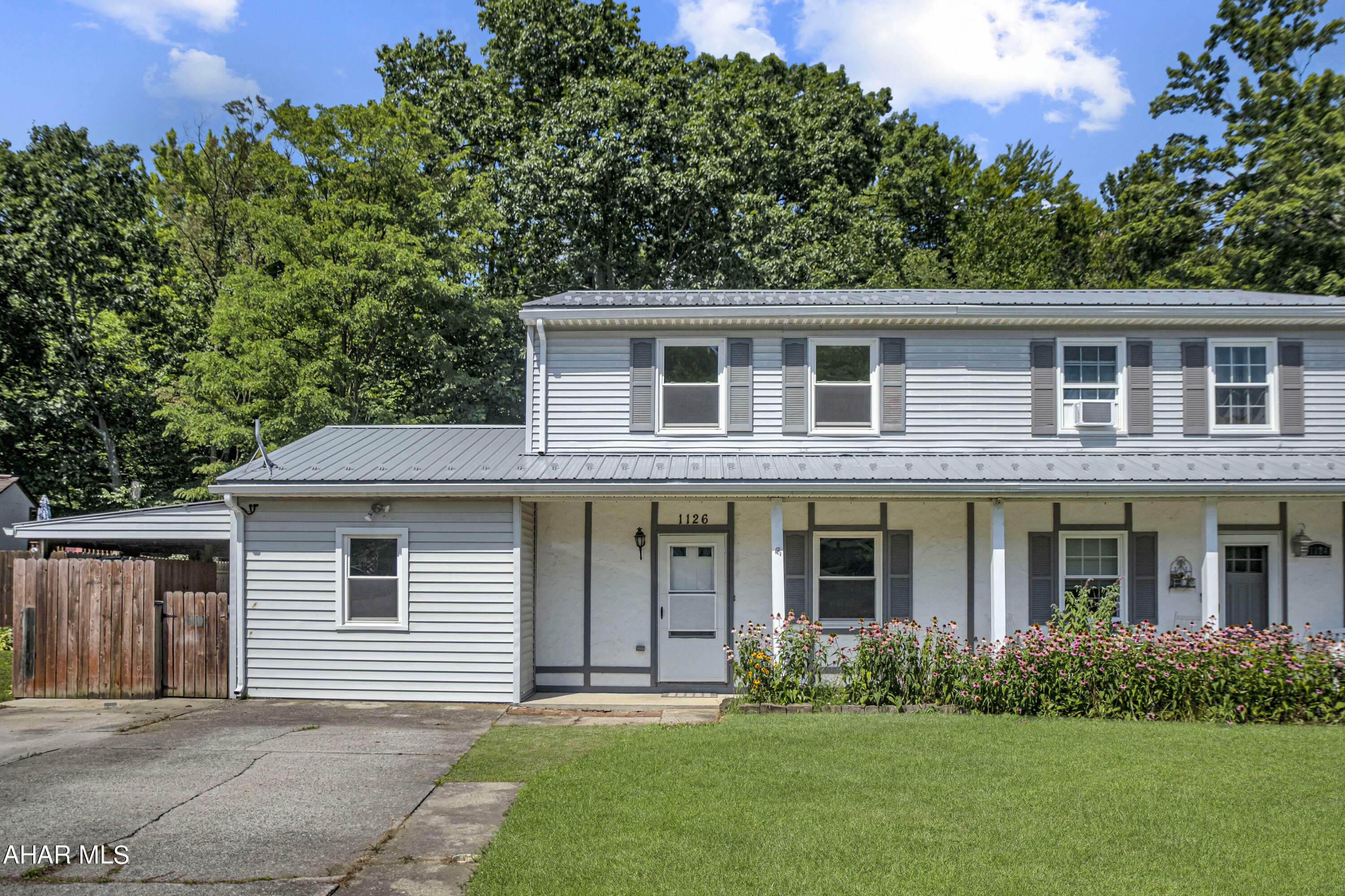 Property Photo:  1126 Creekside Drive  PA 16601 