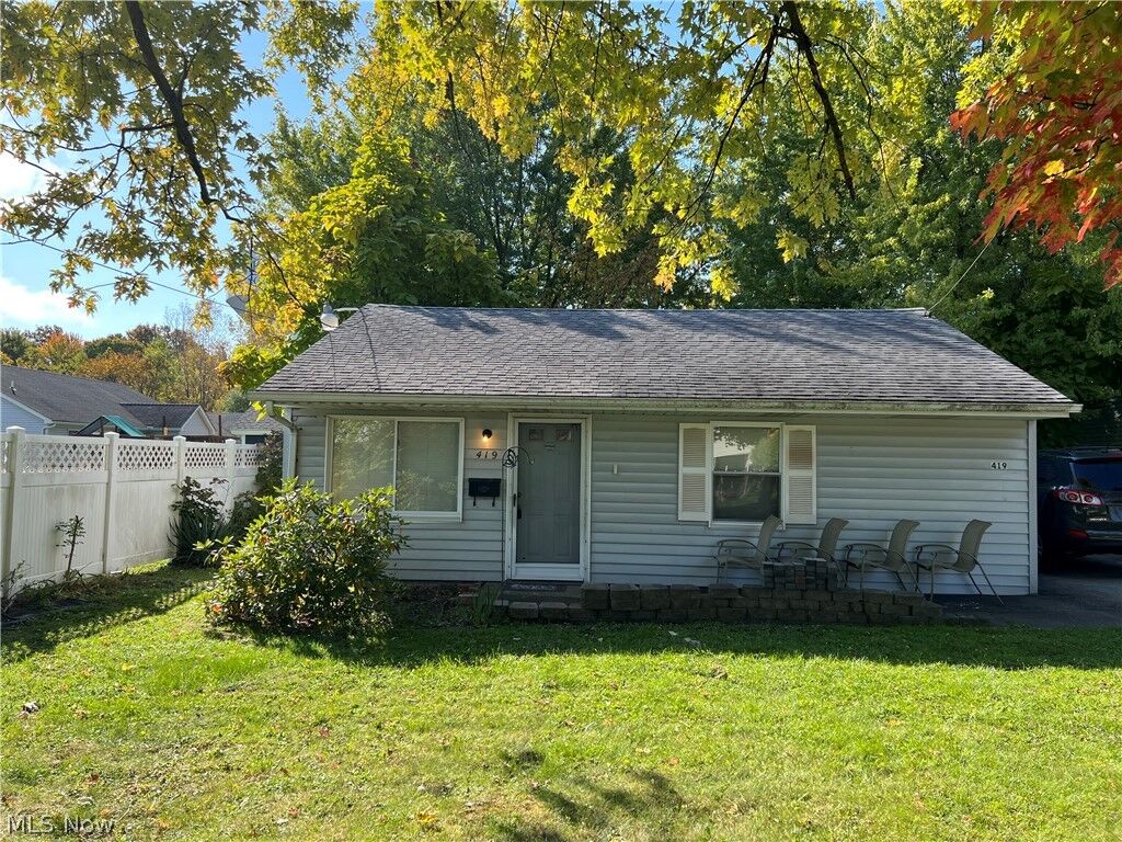 Property Photo: 419 Melrose Avenue OH 44512