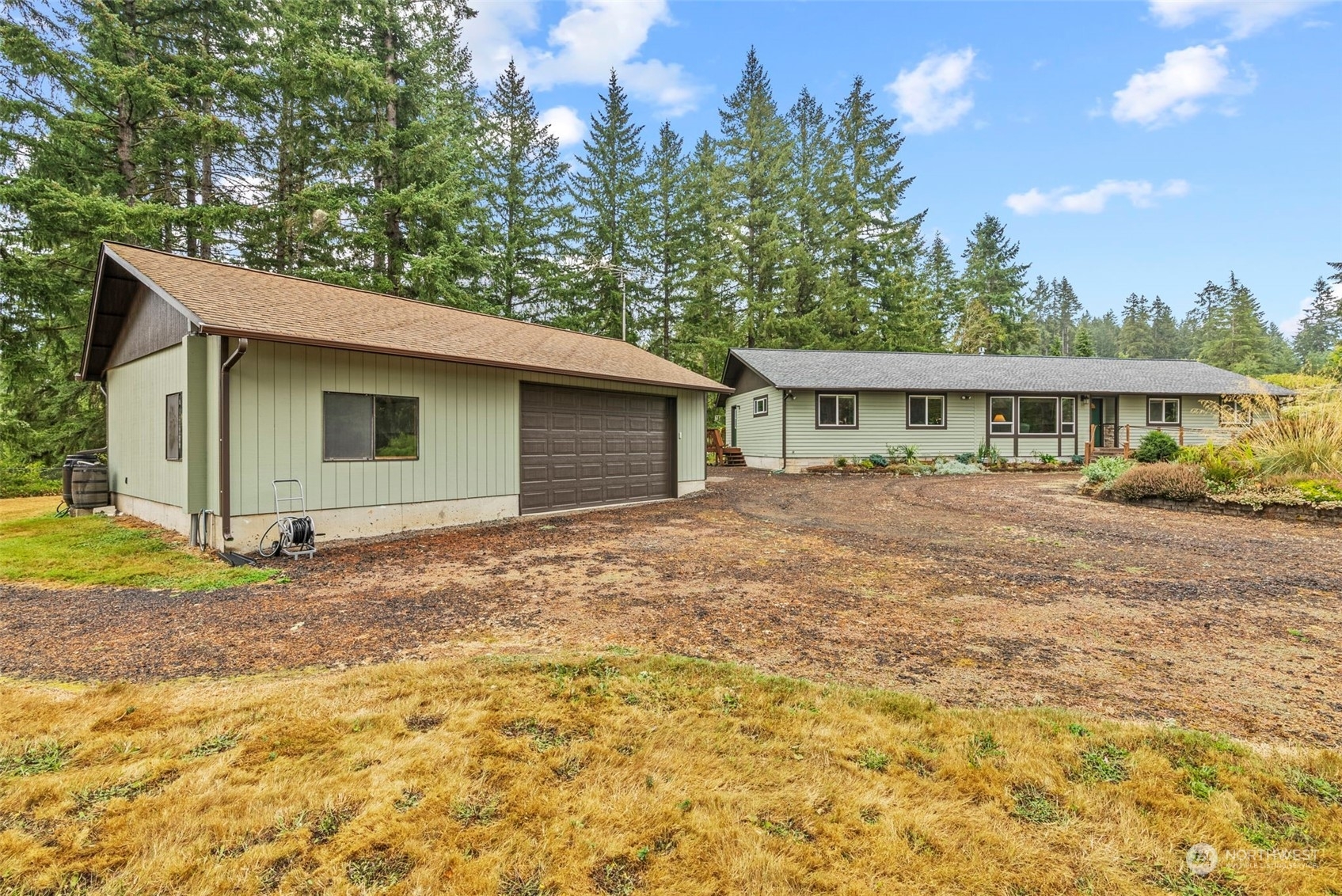 Property Photo:  186 Stankey Road  WA 98611 