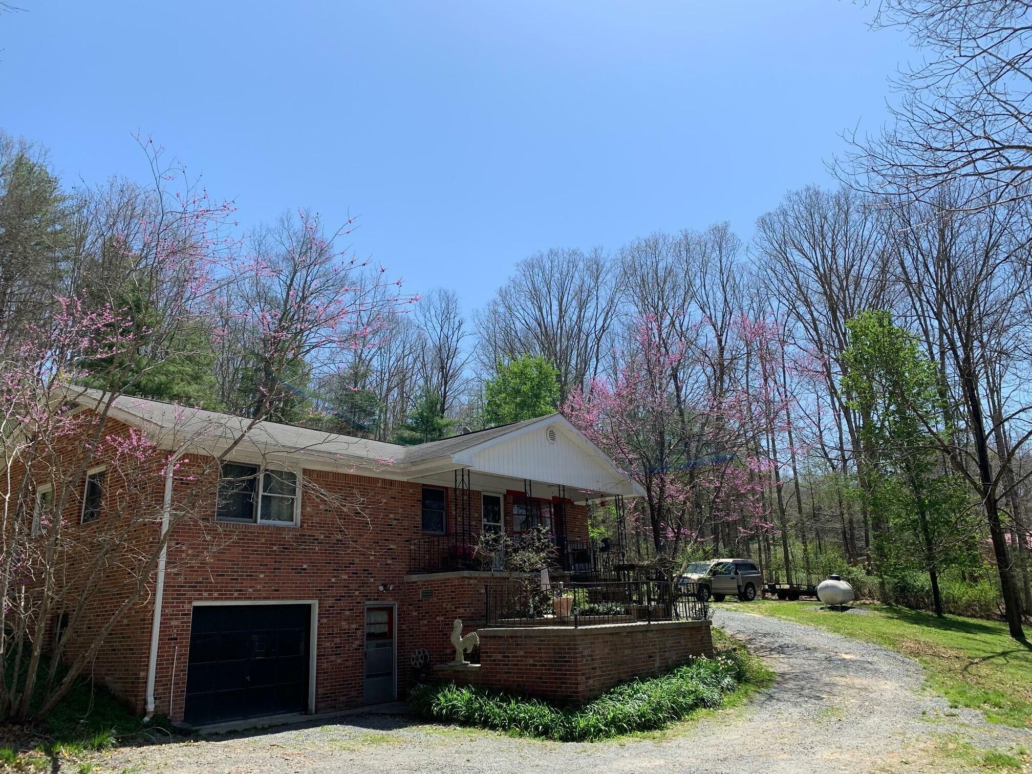 Property Photo:  5498 Big Draft Rd  WV 24986 